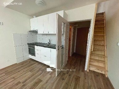 Pronájem bytu 2+kk 45 m²