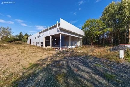 Prodej obchodního prostoru 1251 m²