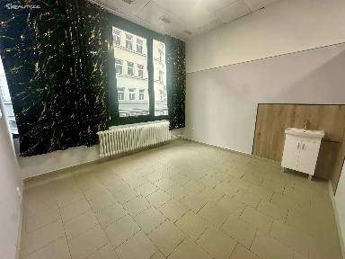 Revoluční, Liberec - Liberec IV-Perštýn