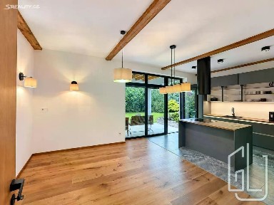 Pronájem bytu 2+kk 60 m²