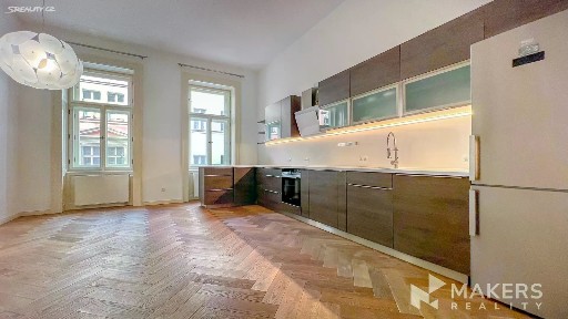 Pronájem bytu 3+kk 97 m²