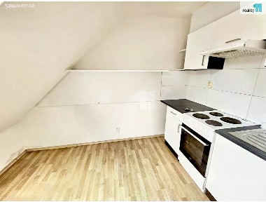 Pronájem bytu 3+kk 75 m²