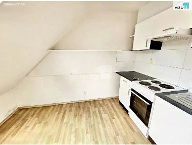 Pronájem bytu 3+kk 75 m²