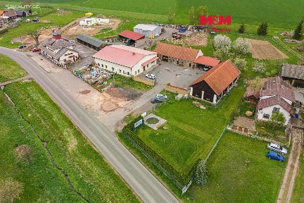 Pronájem výrobní haly, prostoru 453 m²
