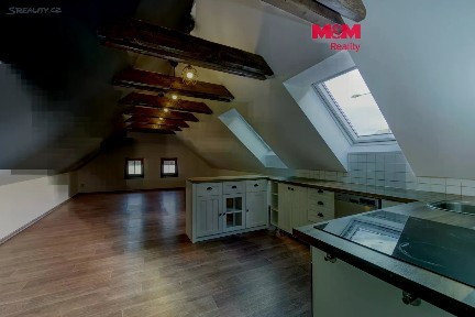 Pronájem bytu 2+kk 84 m²