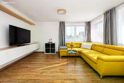 Prodej rodinného domu 231 m², pozemek 1062 m²