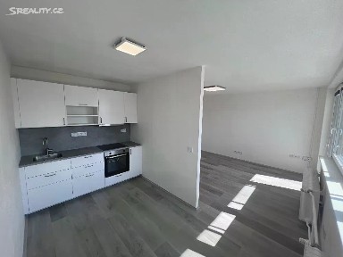 Pronájem bytu 1+1 33 m²