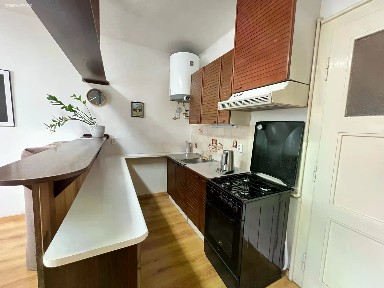 Pronájem bytu 1+kk 37 m²