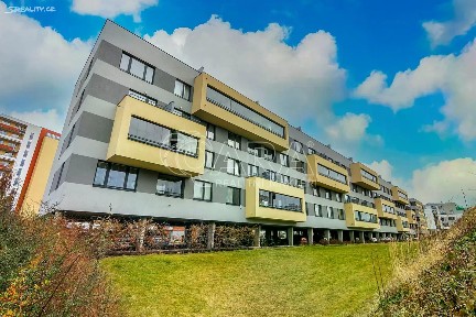 Pronájem bytu 3+kk 130 m²