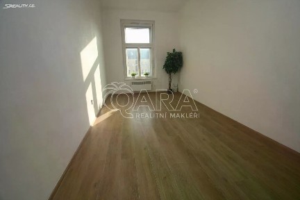 Pronájem bytu 1+kk 29 m²