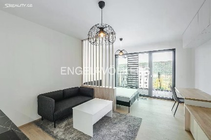 Pronájem bytu 1+kk 32 m²