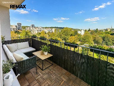 Prodej bytu 2+kk 57 m²