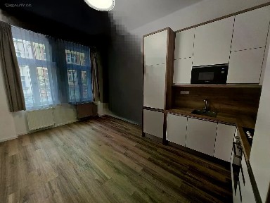Pronájem bytu 4+kk 85 m²