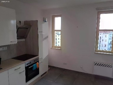 Pronájem bytu 1+1 41 m²