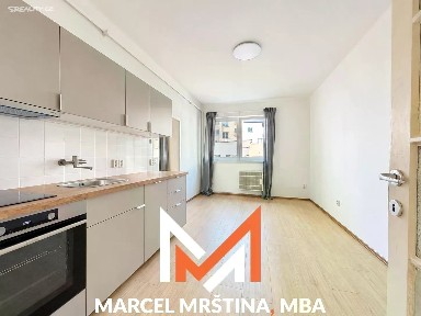 Pronájem bytu 2+kk 43 m²