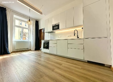 Pronájem bytu 2+kk 38 m²