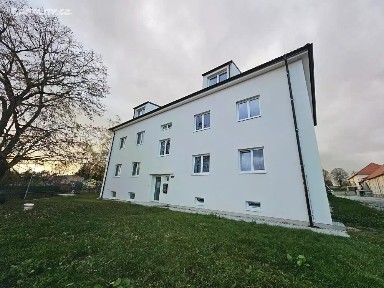 Pronájem bytu 3+kk 79 m²