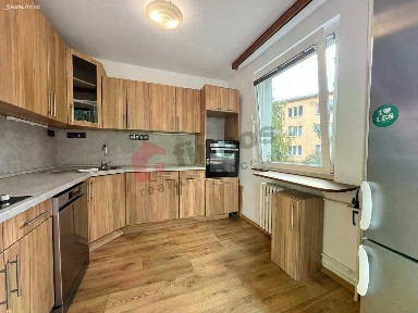 Pronájem bytu 3+kk 77 m²