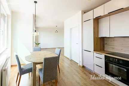 Pronájem bytu 2+kk 55 m²