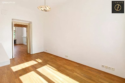 Pronájem bytu 2+kk 37 m²