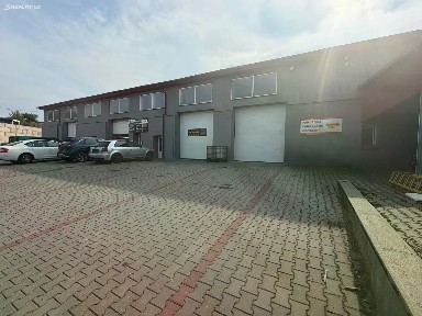 Pronájem skladového prostoru 104 m²