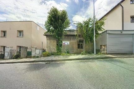 Sklenská, Praha - Kyje