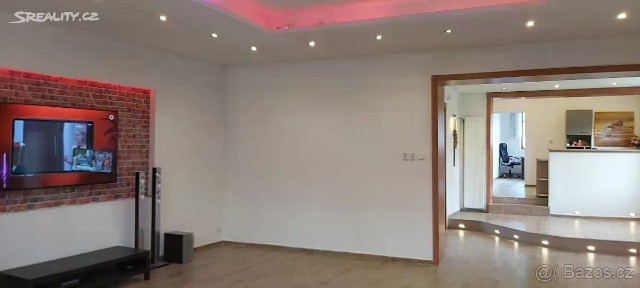 Prodej kanceláře 578 m²