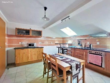 Pronájem bytu 2+kk 70 m²