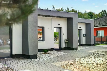 Okrajová, Hlučín