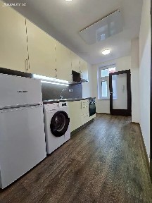 Pronájem bytu 1+1 39 m²