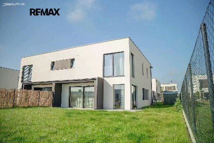 Pronájem rodinného domu 161 m², pozemek 403 m²