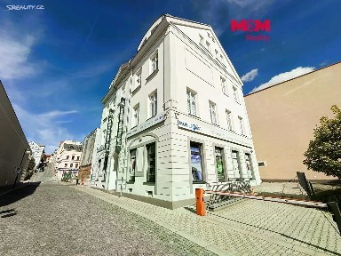 Pronájem bytu 1+kk 38 m²