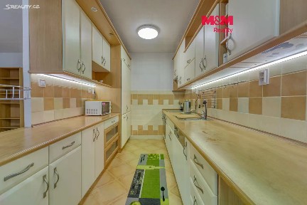 Prodej bytu 4+kk 91 m²