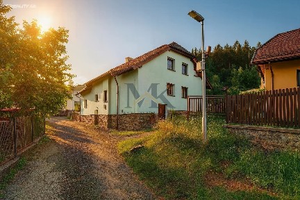 Pronájem bytu 3+kk 65 m²