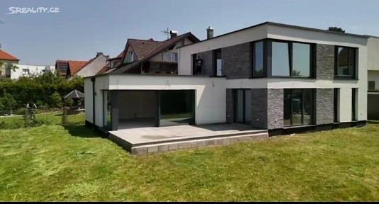 Prodej vily 237 m², pozemek 400 m²