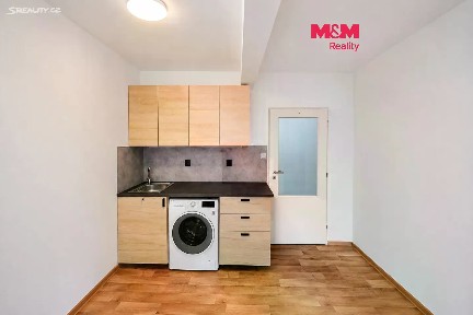 Prodej bytu 1+kk 17 m²