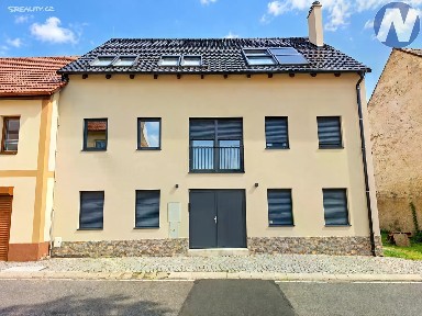 Pronájem bytu 2+kk 66 m²