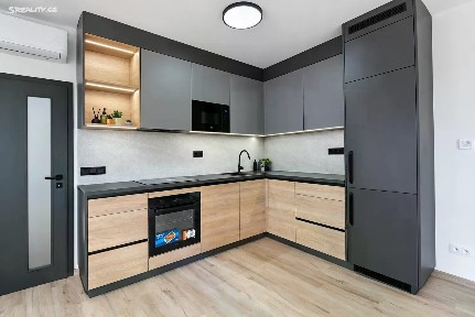 Pronájem bytu 2+kk 71 m²