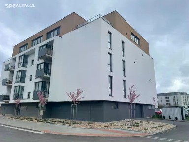 Pronájem bytu 2+kk 65 m²