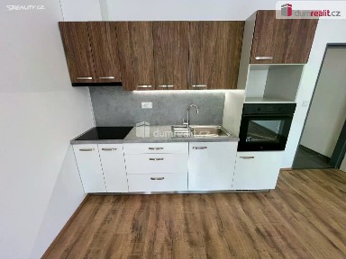 Pronájem bytu 2+kk 43 m²