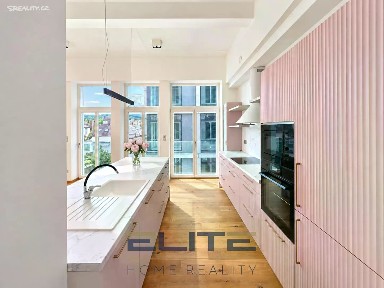 Prodej bytu 2+kk 71 m²