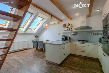Prodej bytu 2+1 69 m²