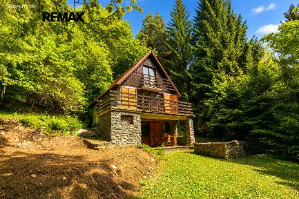 Ujčov - Lískovec