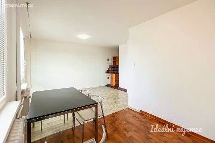 Pronájem bytu 1+kk 36 m²