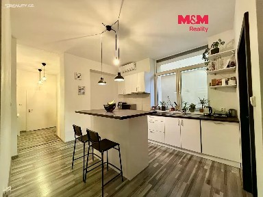 Pronájem bytu 1+kk 44 m²