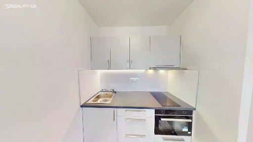 Pronájem bytu 1+kk 30 m²