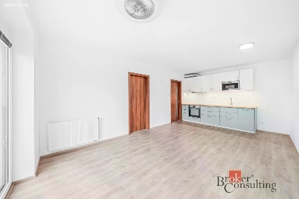 Pronájem bytu 2+kk 56 m²