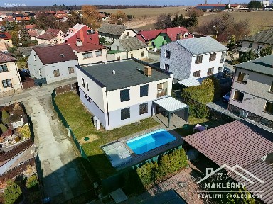 Sladkovského, Zásmuky