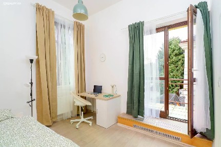 Pronájem bytu 1+kk 35 m²