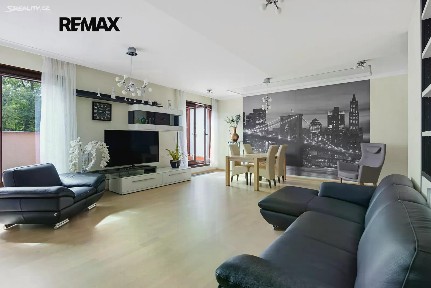 Prodej bytu 4+kk 171 m²
